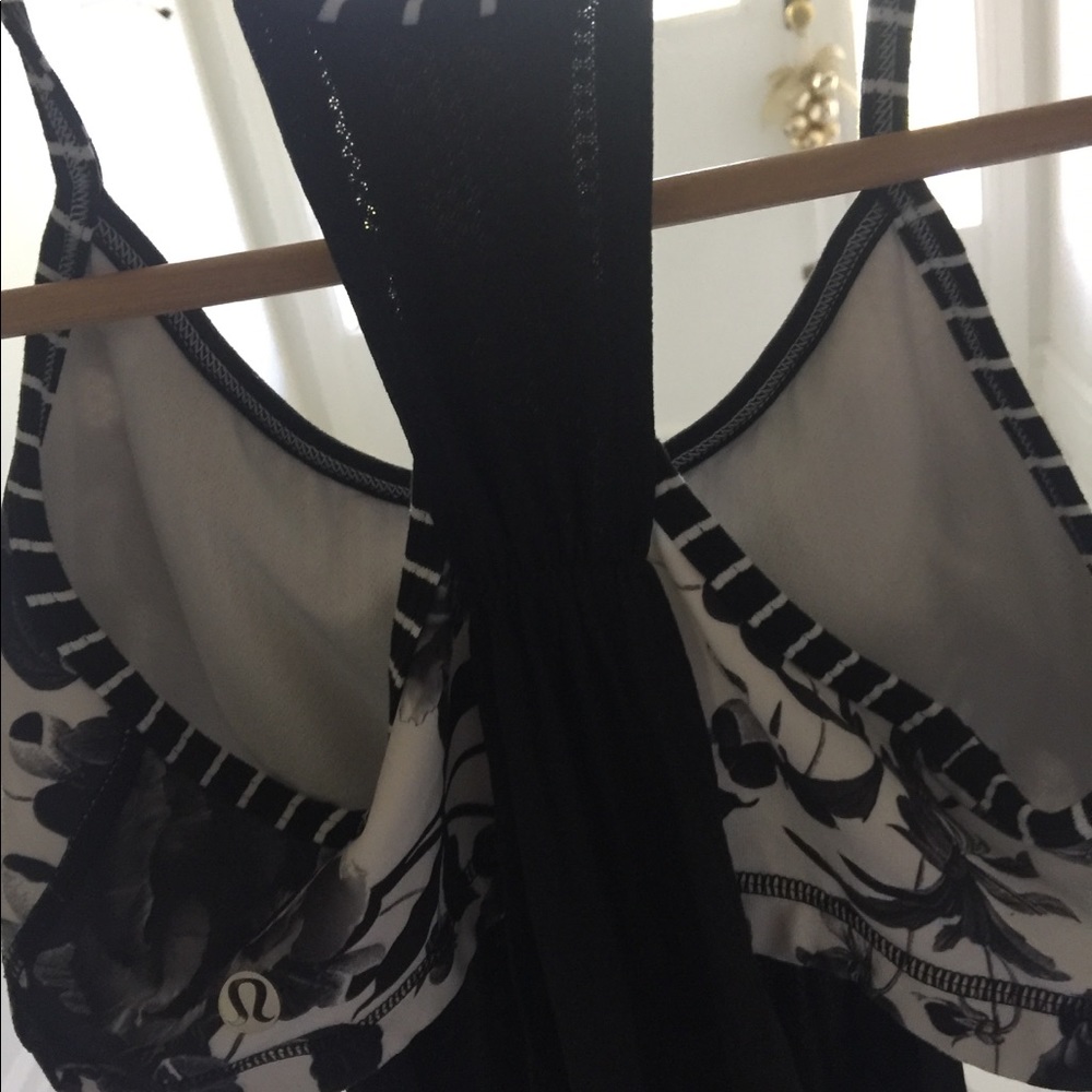 Lululemon Top - Picture 3 of 3